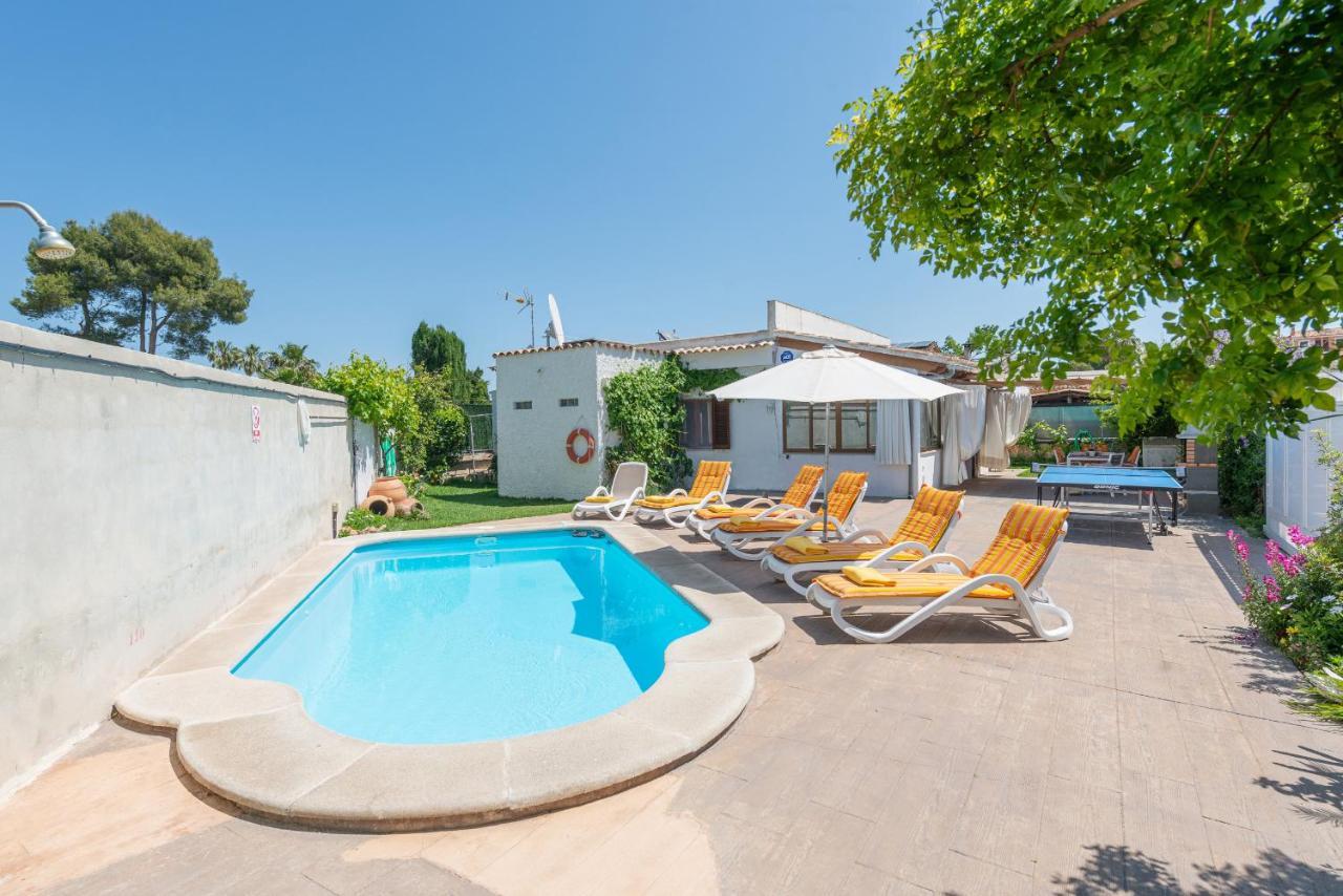 Villa Luna, Beach And Pool Alcudia  Exterior photo